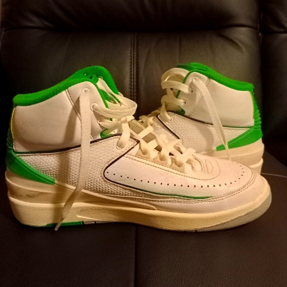 Air Jordan 2 retro size 7